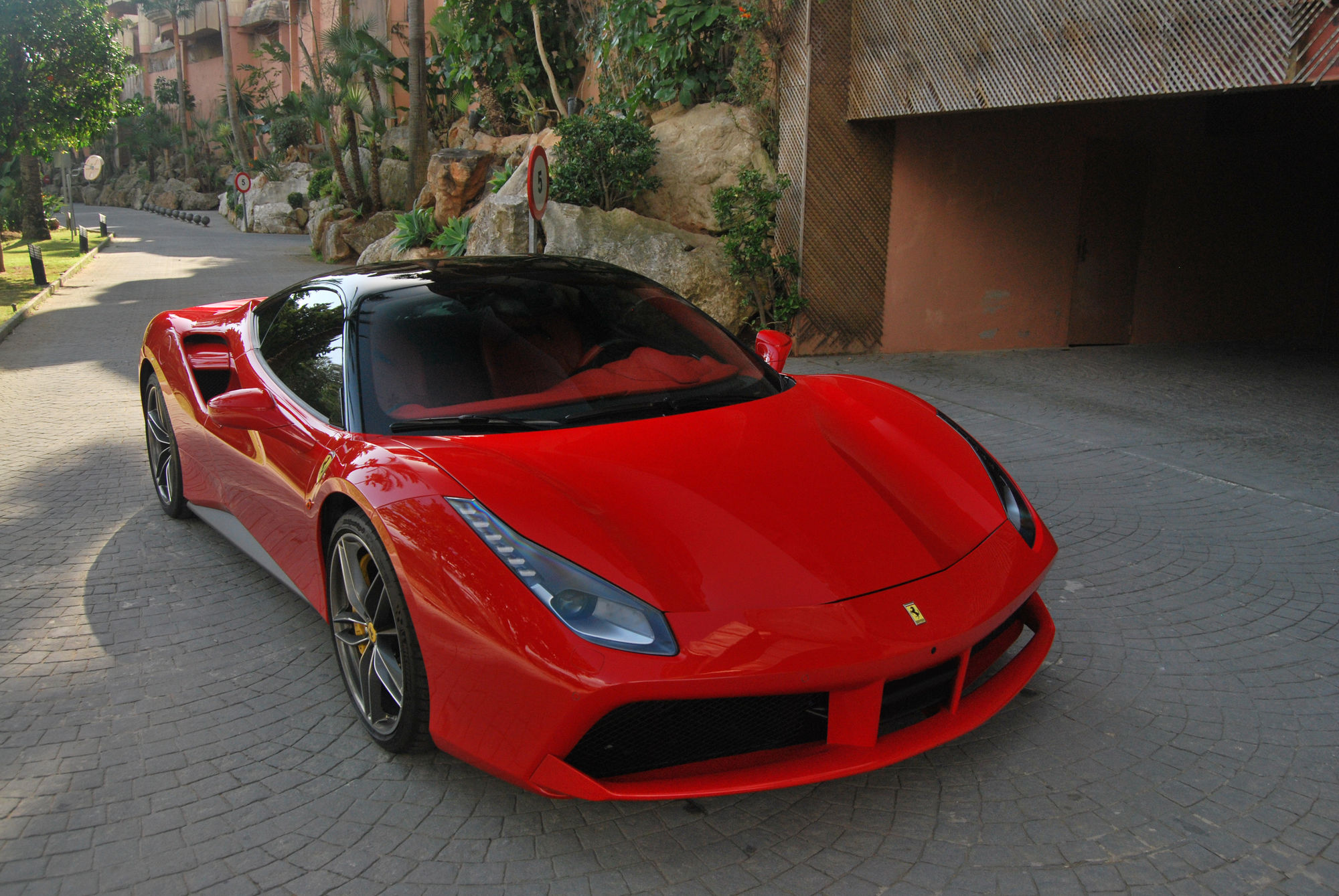 Pourquoi les riches vivent à crédit ?